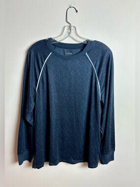 1670 Men’s Grey Crew Neck